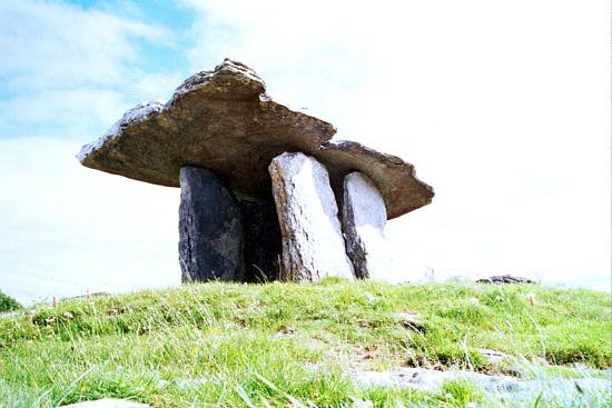 Poulnabrone Dolmen