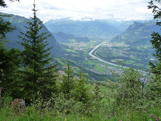 Blick ins Rheintal Richtung Südwest