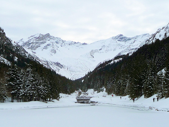 View across the Gängle lake the Valüna valley up