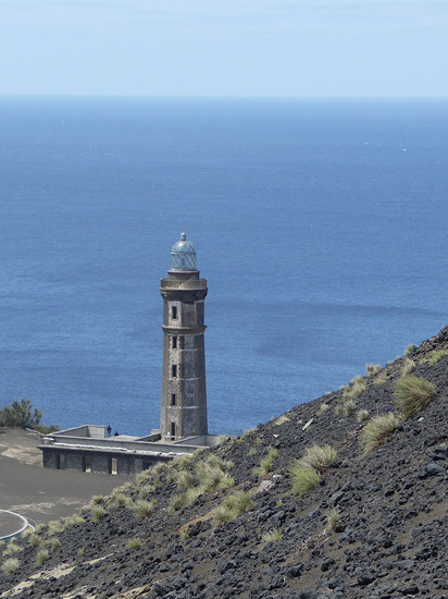 alter Leuchtturm am Westende von Faial