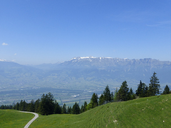 Blick von Gafadura ins Rheintal