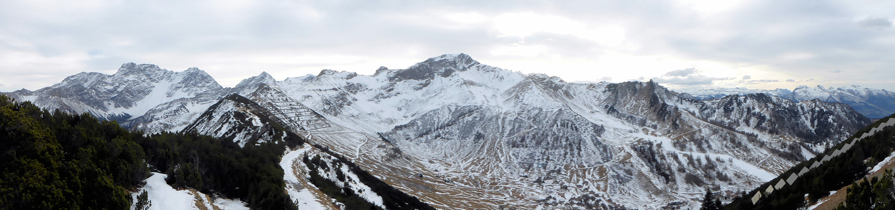 Panorama - Blick vom Sareis