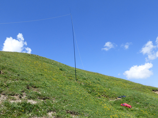 Funkstation kurz unterhalb des Gipfels auf dem Schönberg