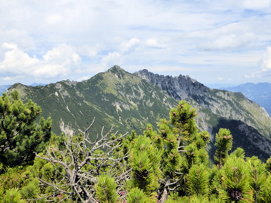 View from Helwangspitz to Kuhgrat