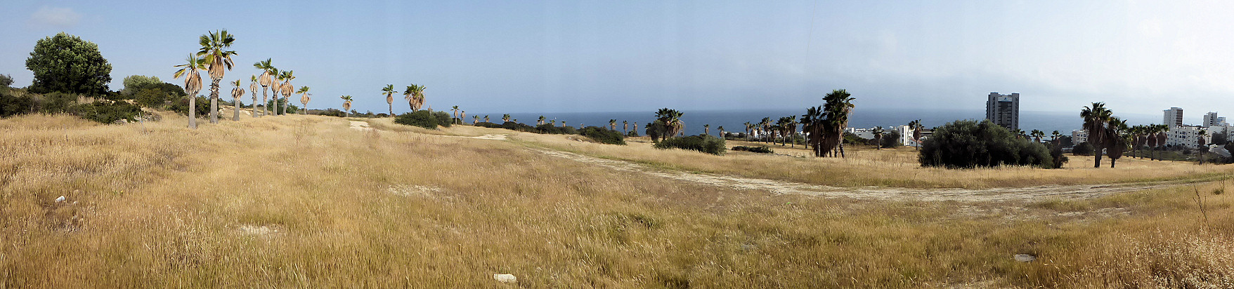 Panorama - Blick vom Anemus auf den Küstenstreifen