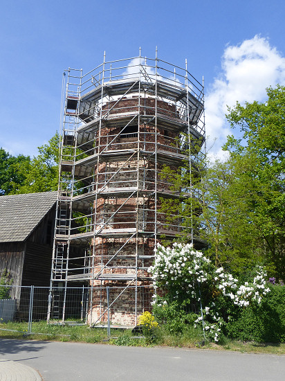 Treppenturm des ehemaliges Schlosses in Niederlandin